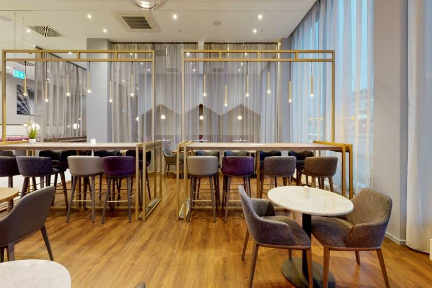 MUC00020151252120700