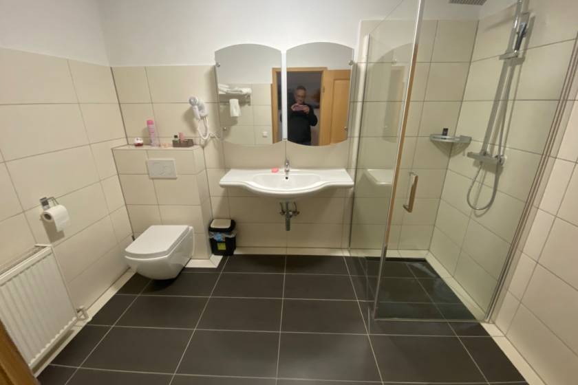 Bad Doppelzimmer standart