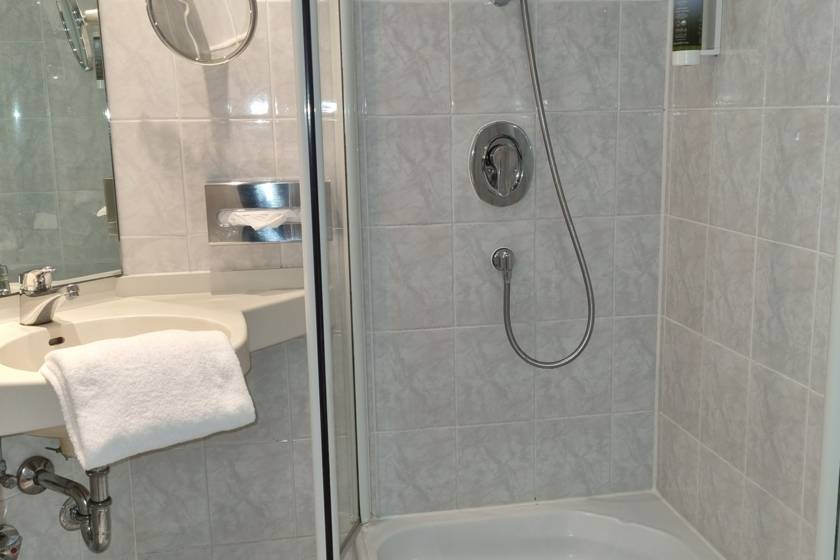 my MINGA 13 - Bath room View