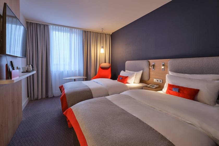 MUC00020151066655225