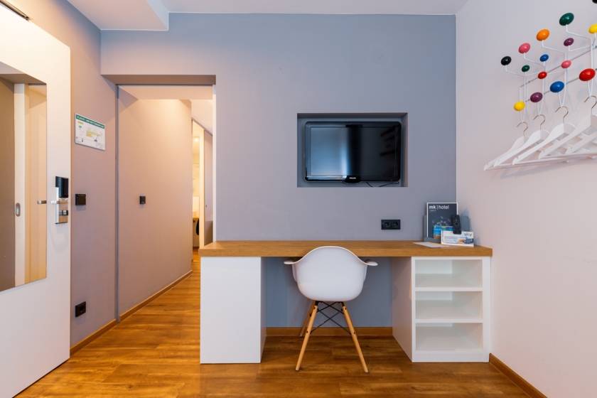 MUC00020150560575663