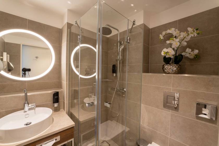 MUC00020150959876055