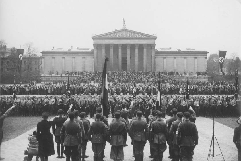Stadtarchiv Königsplatz 1933