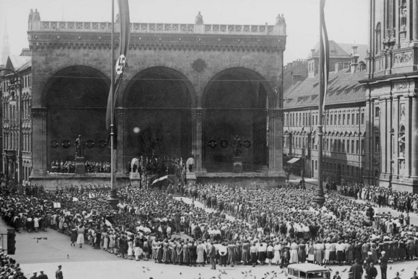 Stadtarchiv Odeonsplatz 1933