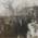 Ein historisches schwarz-weiß Bild aus dem Jahr 1900, mit einer Menschenmasse die auf dem Weg zum Starkbierfest sind in München.