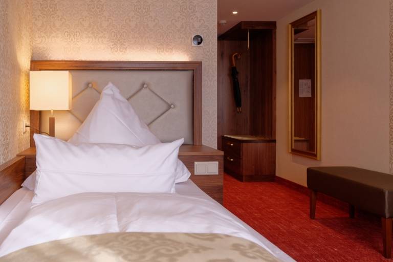 Single Room Standard