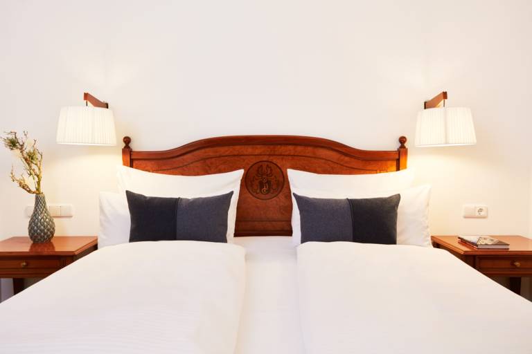 Suite for single use