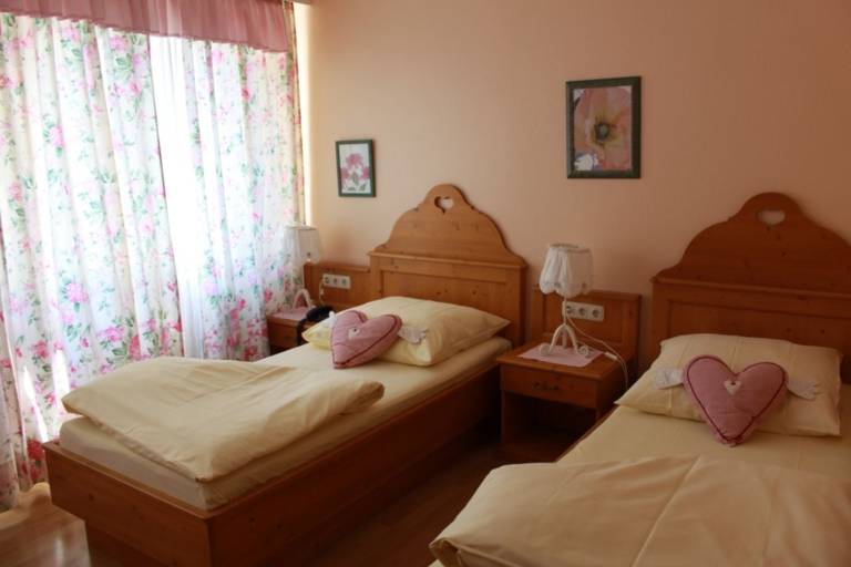 Zweibettzimmer