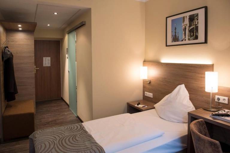 Single Room Standard