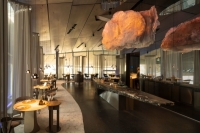 Fine-Dining im Restaurant The Cloud by K&auml;fer in der BMW Welt in M&uuml;nchen.