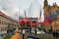 Kunstinstallation und Ausstellung von Mercedes am Odeonsplatz in M&uuml;nchen.