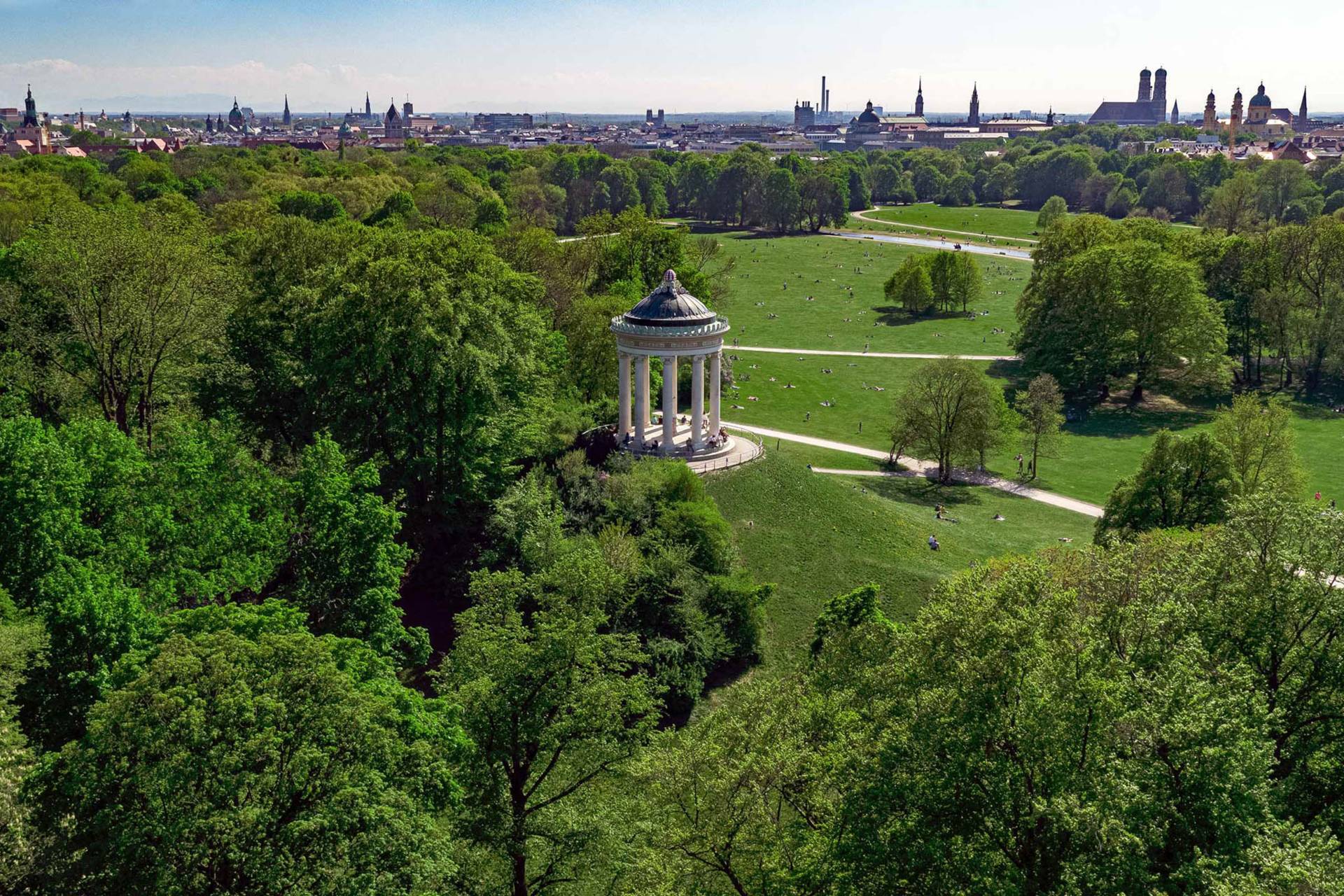 Der Rasen im Englischen Garten | einfach Mnchen