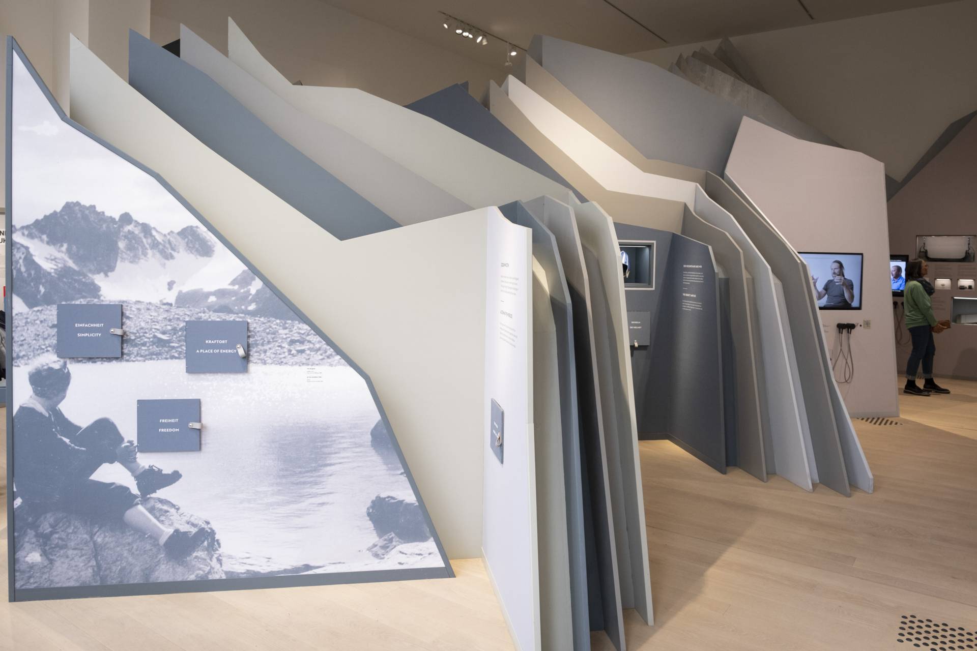 Mountain Exhibition 【公式通販】