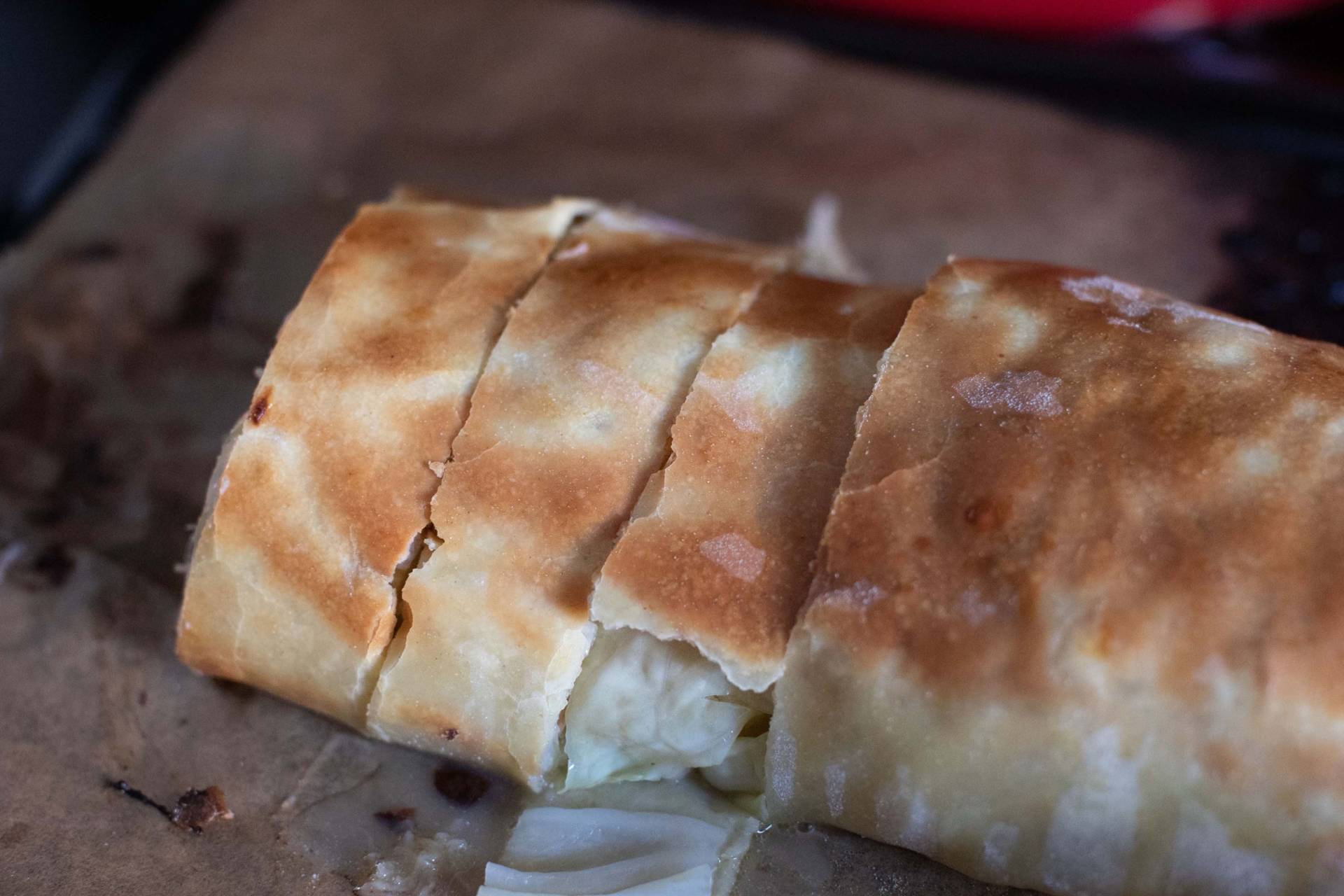 Boot Strudel The recipe: Cabbage cream strudel with wild mushrooms and nuts