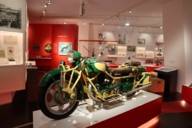 Das längste Motorrad im Sudetendeutschen Museum in München.