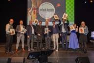 Speaker auf der Bühne auf dem Tourismustag 2025 in München.