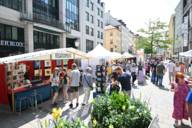Kunsthandwerkermarkt zum Stadtgeburtstag in München.