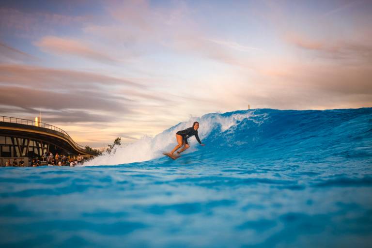 A surfer during a surf session in the O2 Surftown MUC.