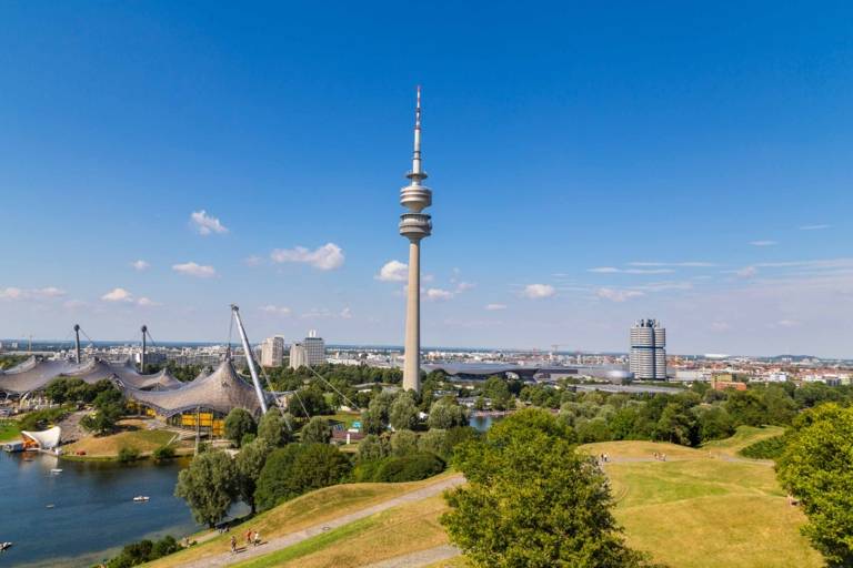 Panoramaansicht vom Olympiapark in München